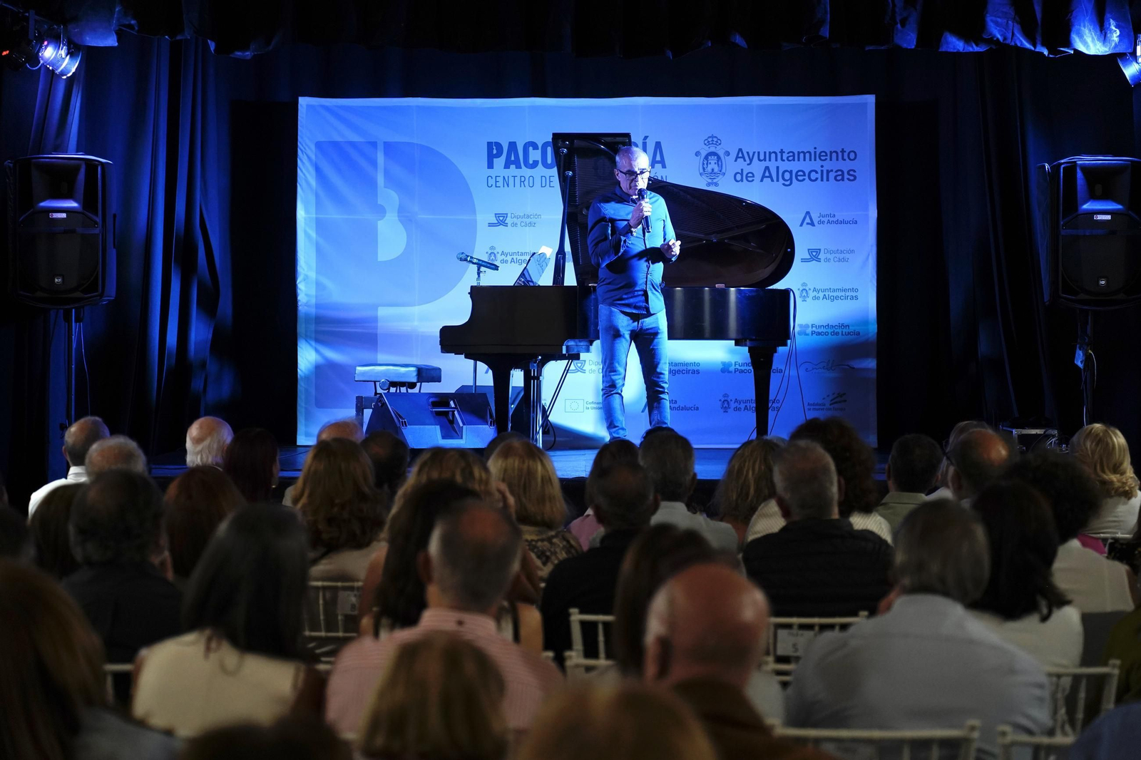 Fotos del concierto "Va por tí, Paco de Lucía" de Arturo Pareja Obregón en Algeciras