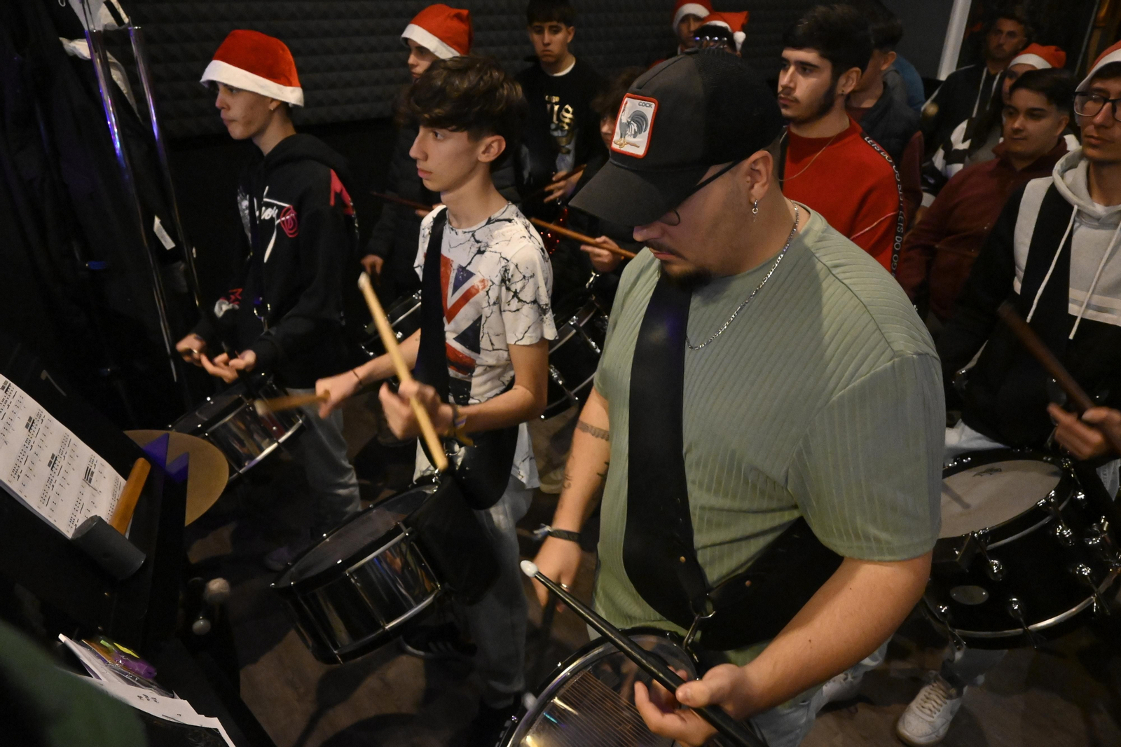 Ensayo preparatorio de la AM Santa Cruz para la cabalgata de Reyes Magos, en Imágenes