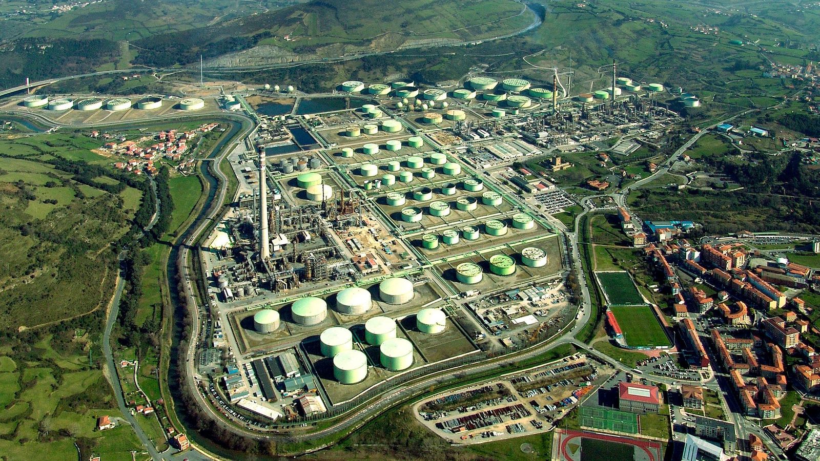 Imagen de la refinería de Petronor en la que se instalará el electrolizador.