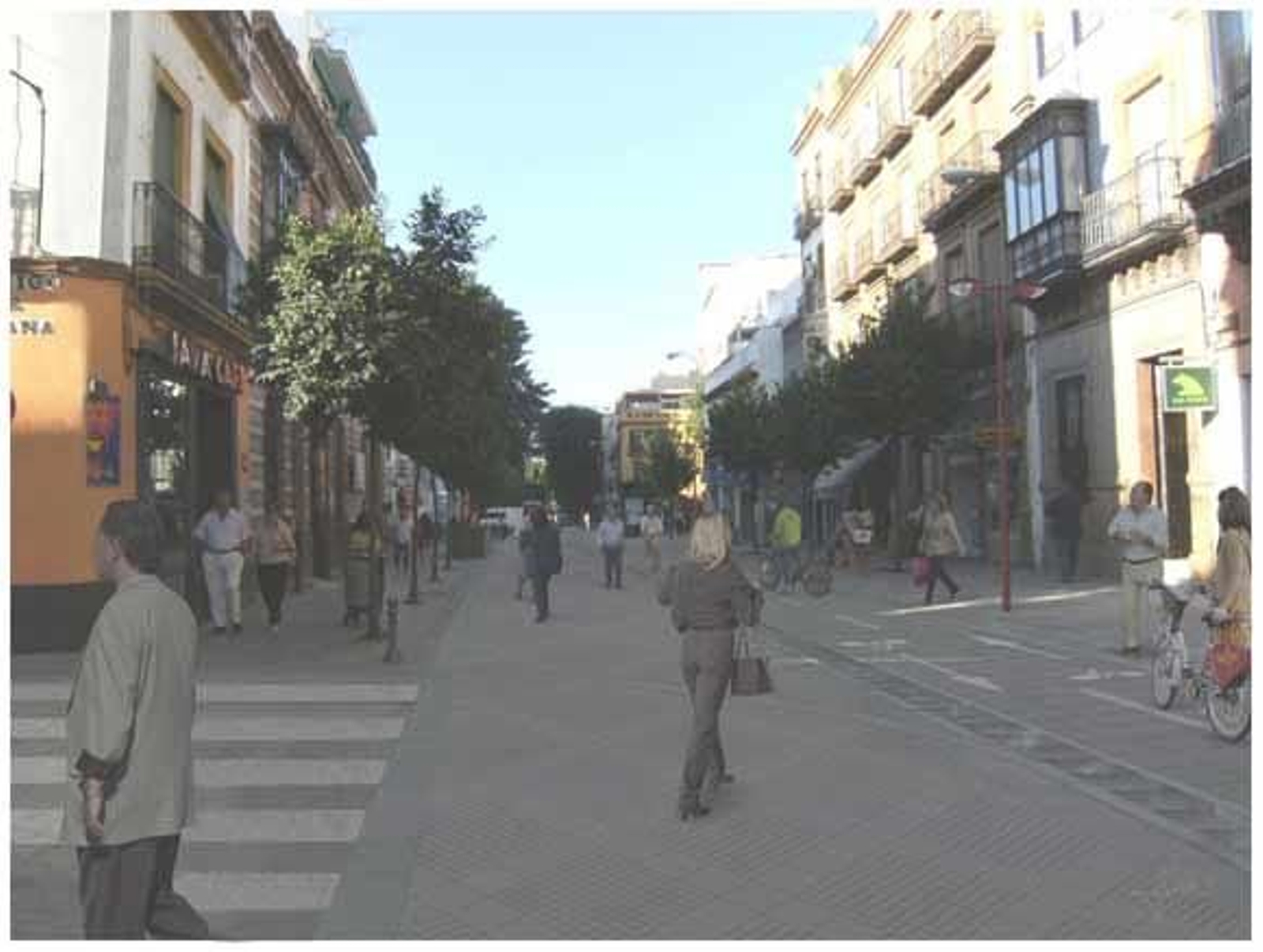 Comienza la peatonalización de San Jacinto con la retirada de los quioscos