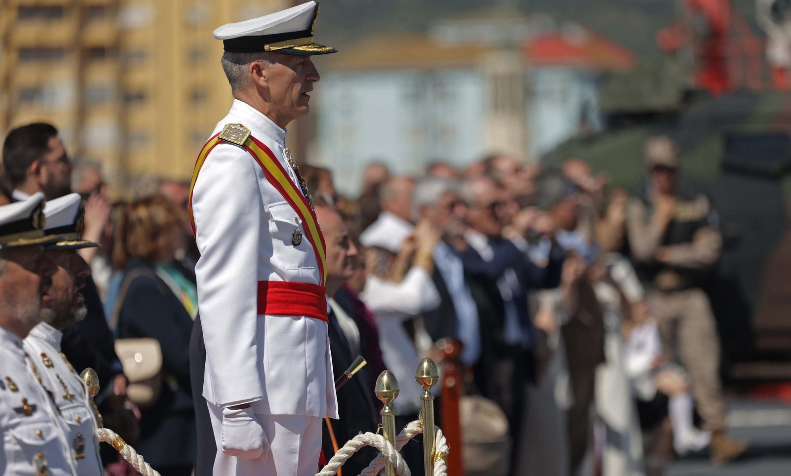 Fotos de la Jura de Bandera para personal civil a bordo del Buque de Asalto Anfibio 'Castilla' en Algeciras