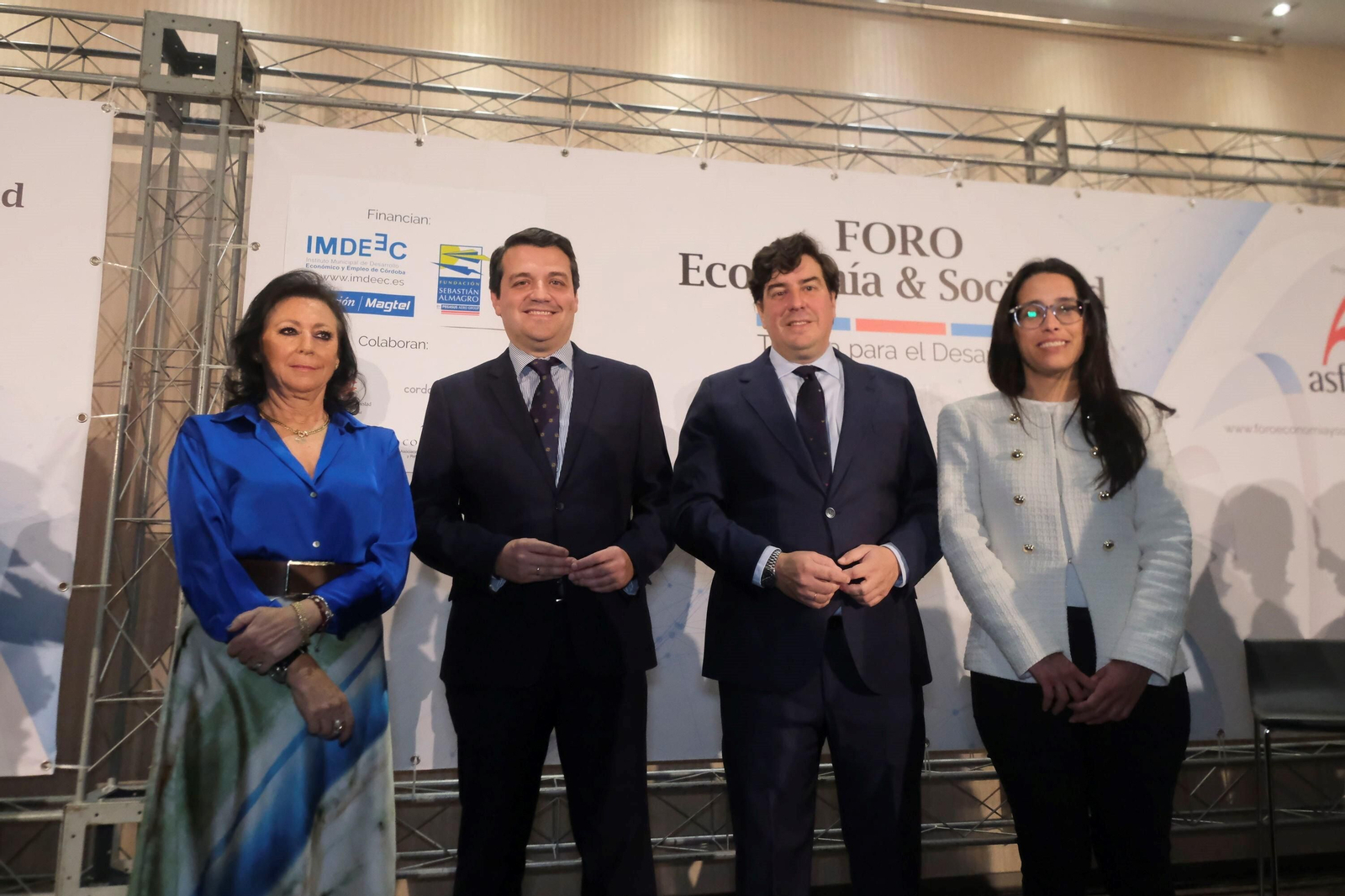 El foro Economía y Sociedad de Asfaco con el alcalde de Córdoba, en imágenes