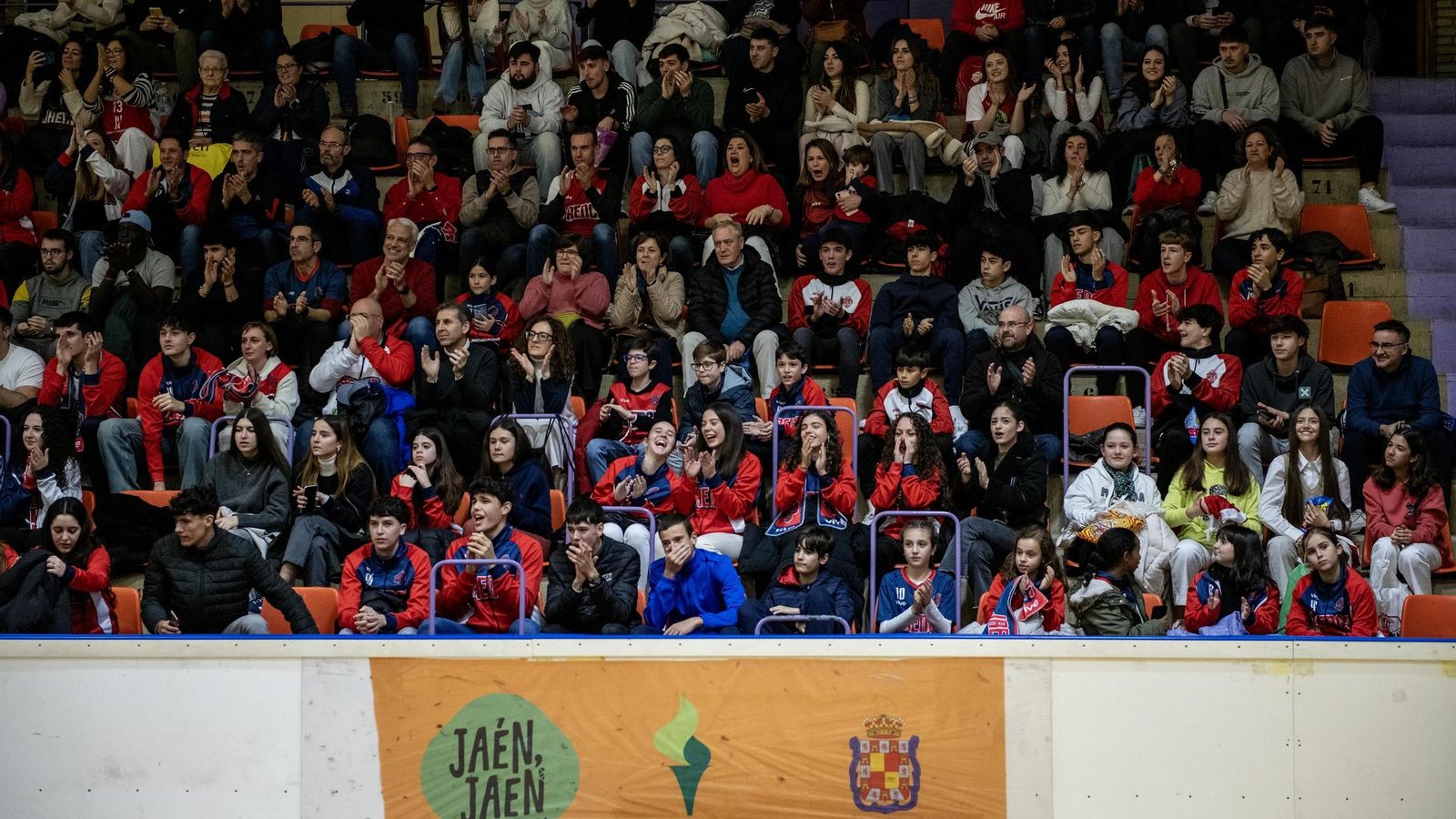 La entidad rojilla hace un llamamiento a su afición para colaborar.