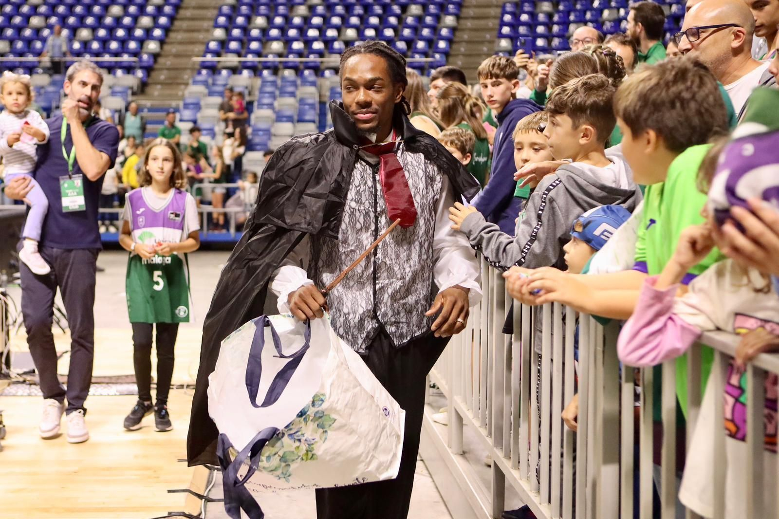 El Halloween del Unicaja, en fotos