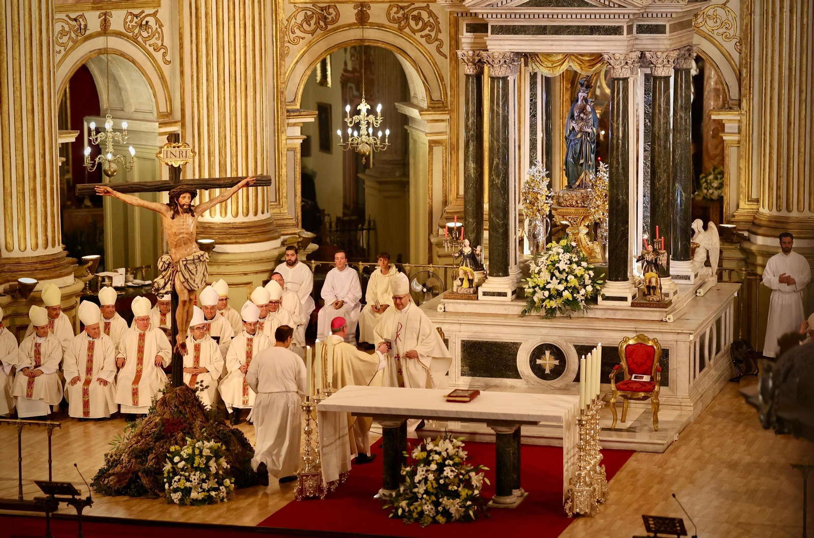 La toma de posesión del nuevo obispo de Málaga, en imágenes