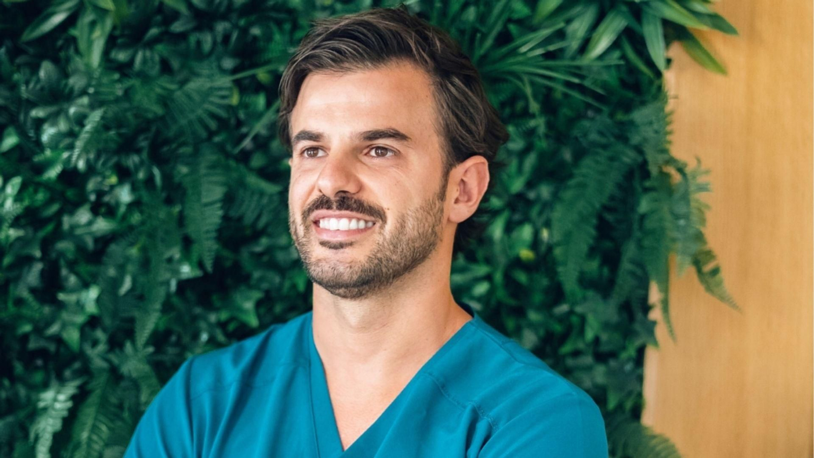 El doctor Juan Casar.