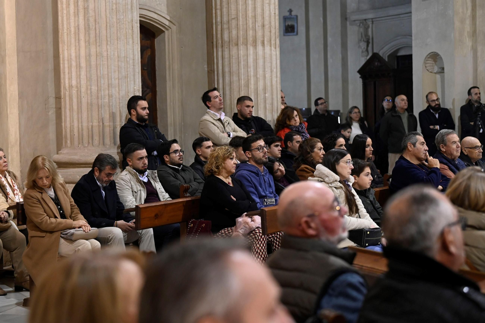Las mejores fotos de la presentación del nuevo palio de la Virgen de la Piedad de Córdoba