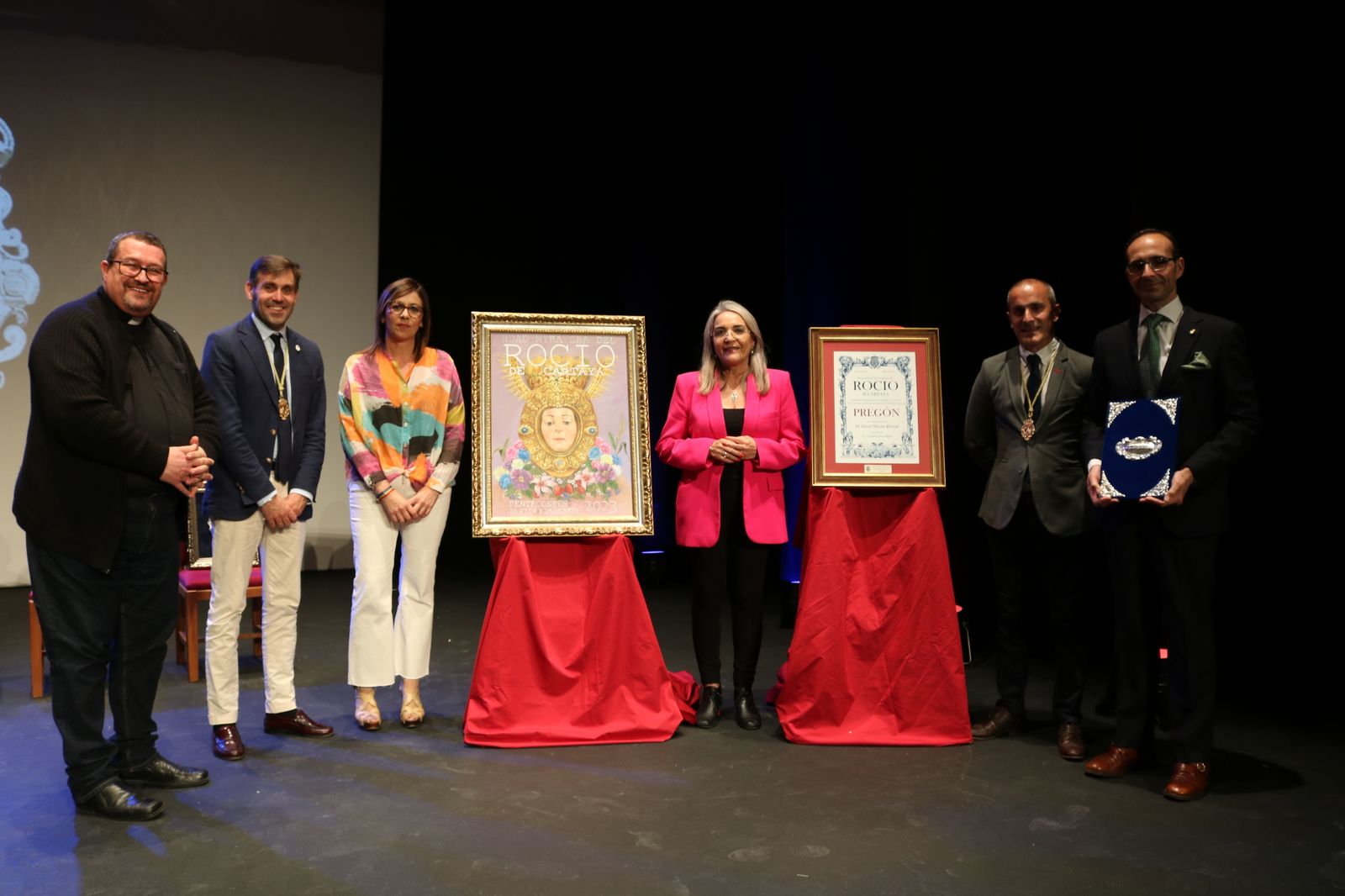 La hermandad del Rocío de Cartaya anuncia la romería con un cartel de Ana Botillo