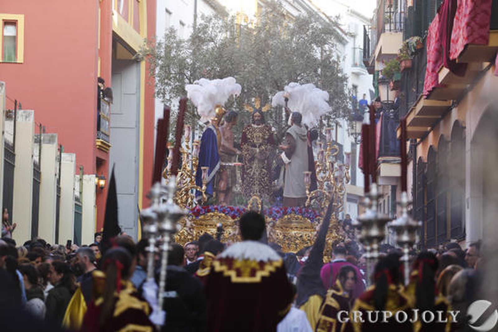 Foto: J. Albiñana · L. M. Gómez Pozo