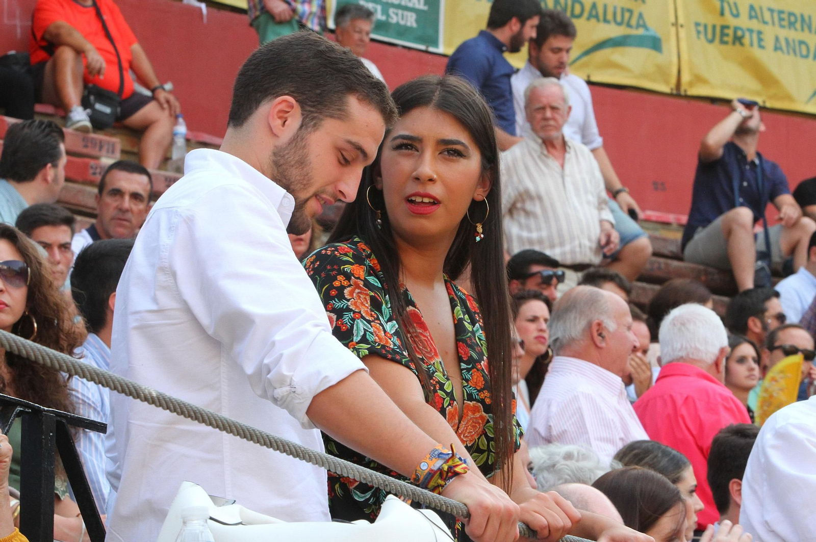 Imágenes de la corrida de rejones de Pablo Hermoso de Mendoza, Andrés Romero y Lea Vicens.