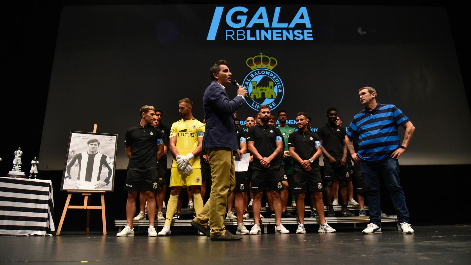 Las fotos de La I Gala de la Rela Balompedica Linense