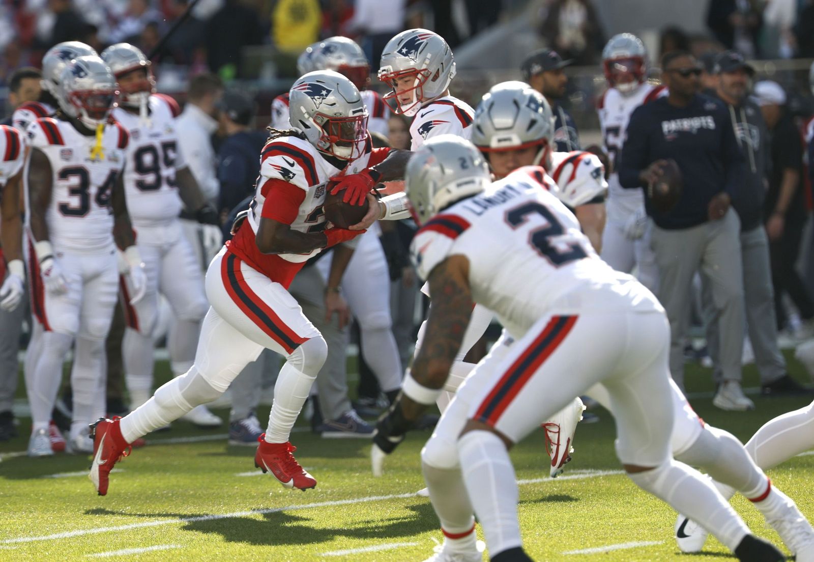 Las mejores fotos de la Super Bowl con la actuación de Bad Bunny