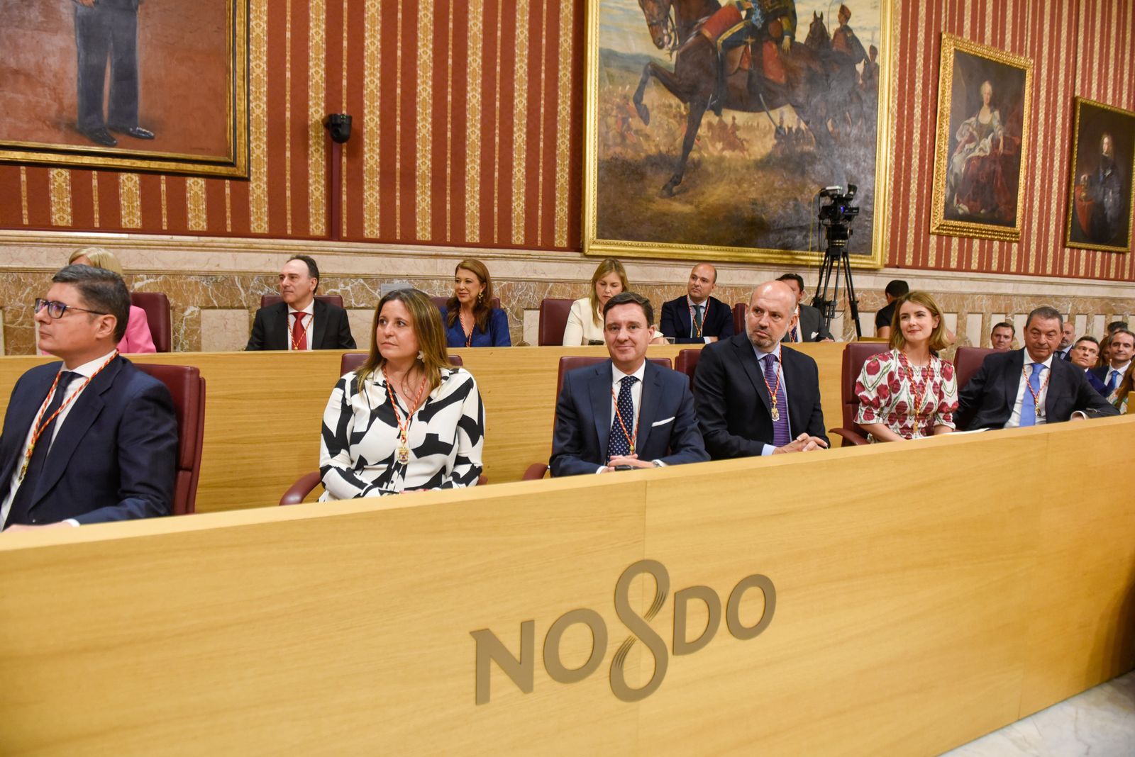 La investidura de José Luis Sanz como alcalde de Sevilla, en imágenes