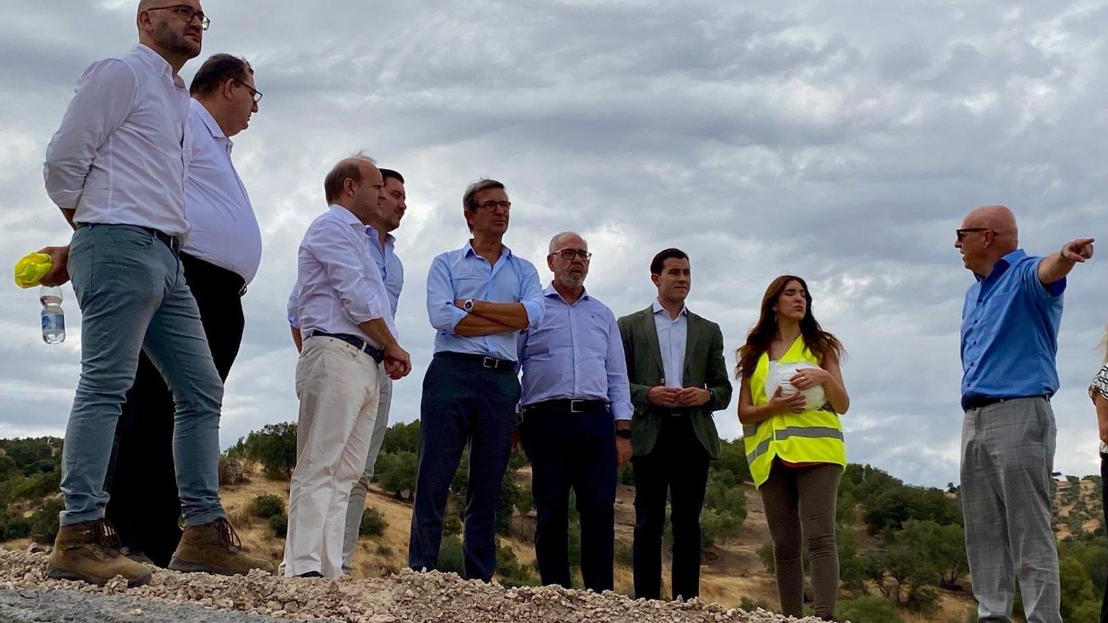 Visita a los trabajos de restauración ambiental del entorno minero de Cortijo de Lara.