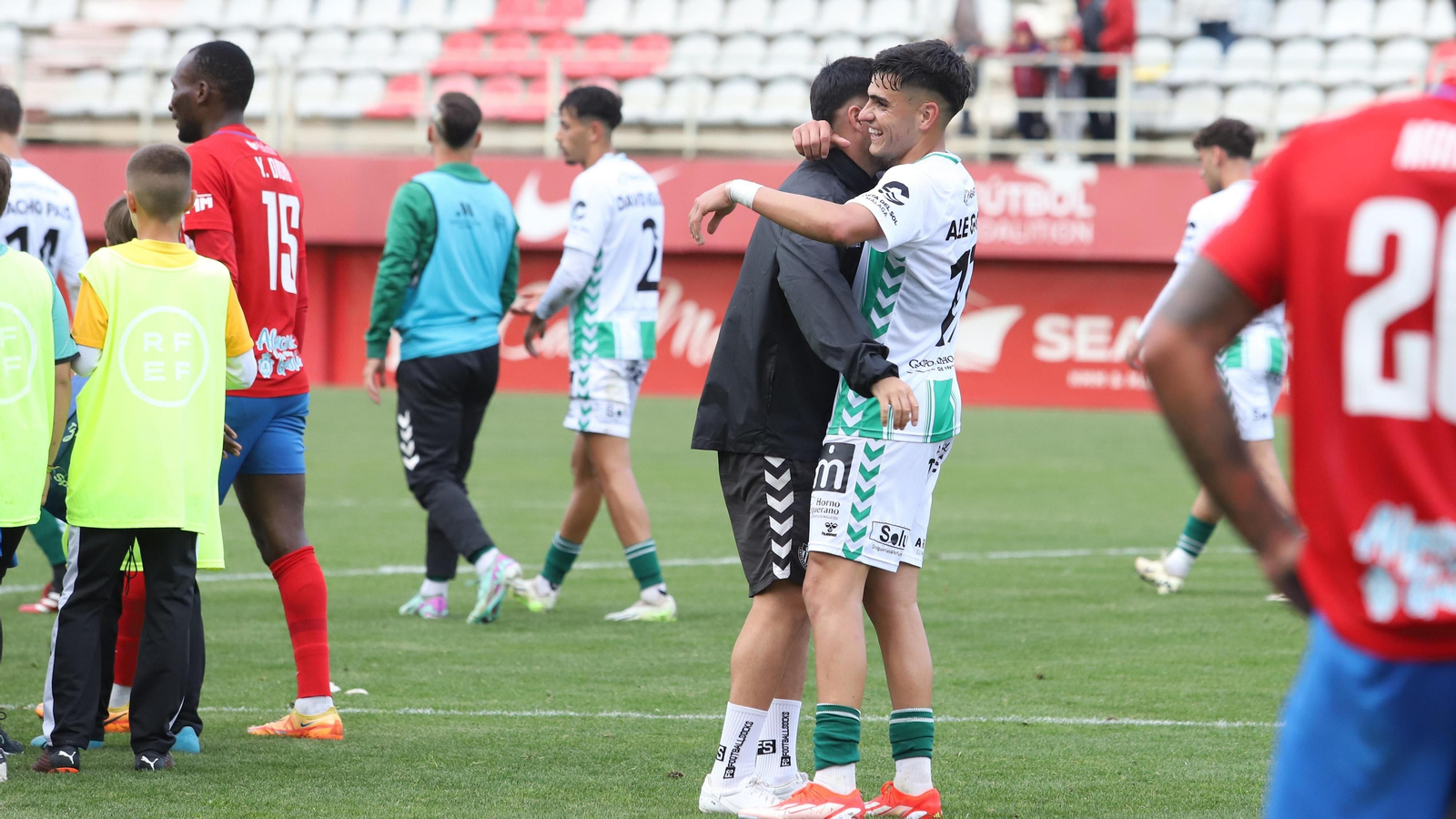 Las fotos del Algeciras-Antequera de Primera Federación