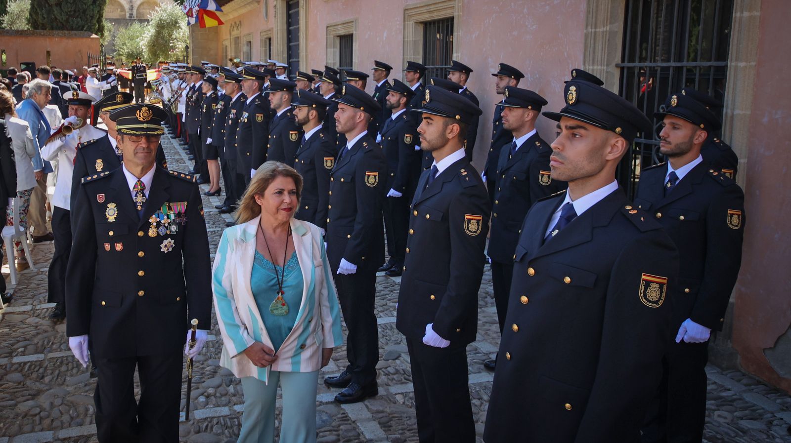 Emotivo acto por el Día de la Policía Nacional celebrado en Jerez