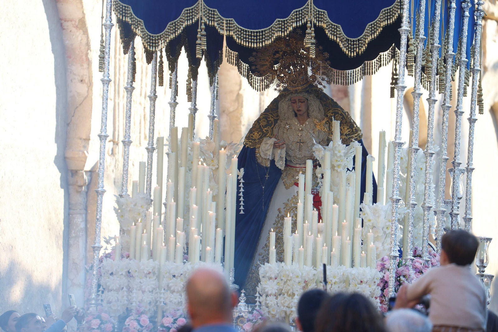 El traslado de la Estrella en este Sábado Santo de Córdoba, en imágenes