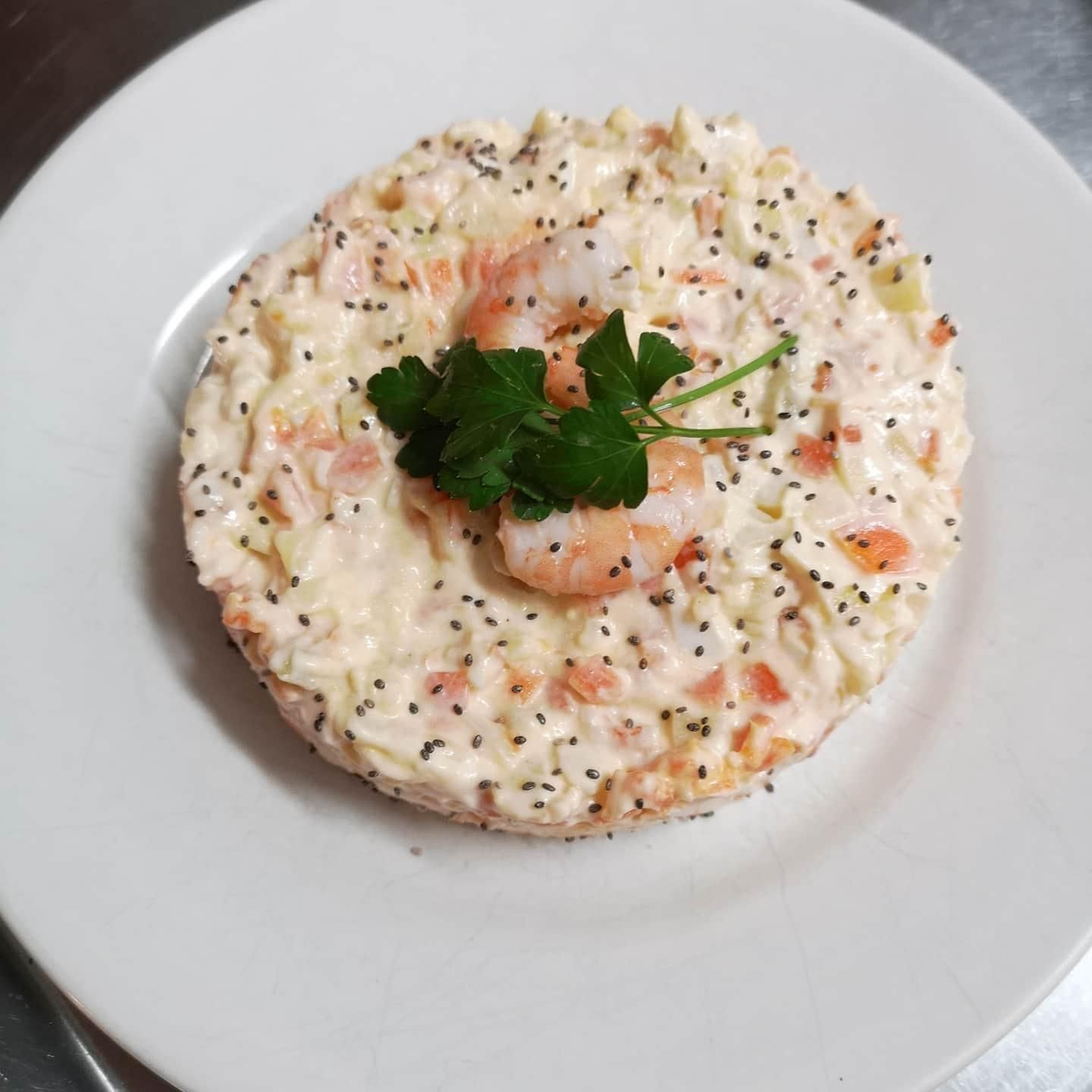 Taberna Damajuana, sones marineros junto al río