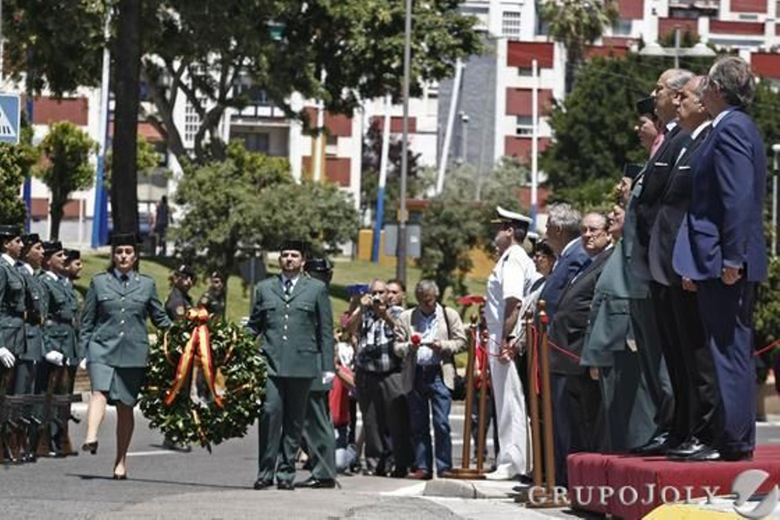 El Ayuntamiento de Algeciras dedica una calle a la Benemérita en "agradecimiento a su trabajo"

Foto: Erasmo Fenoy