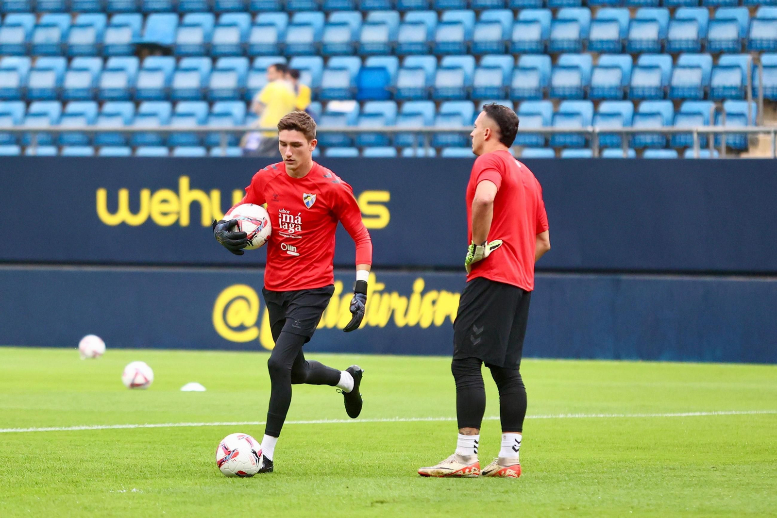 El Cádiz - Málaga CF, en fotos