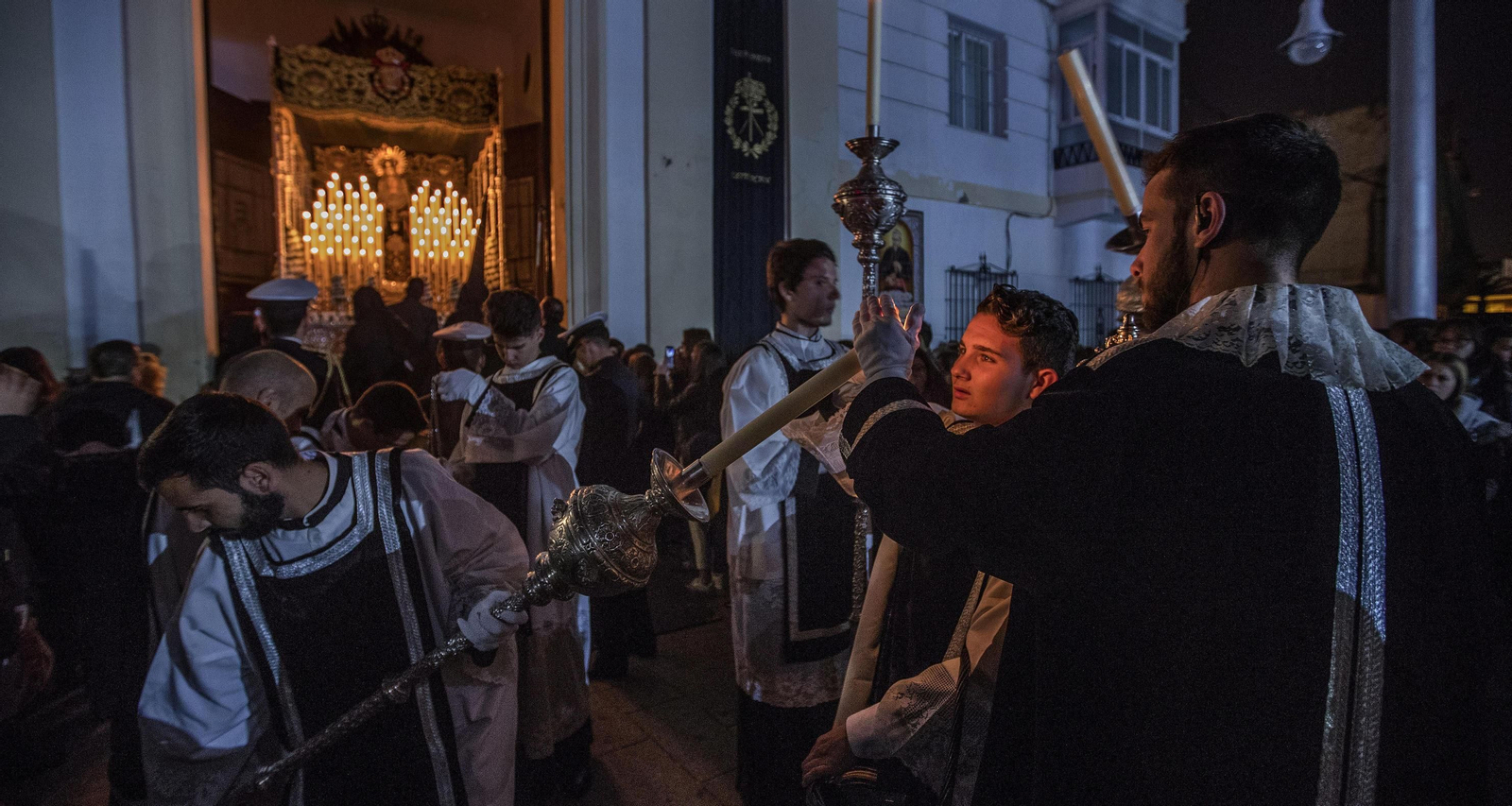 Las imágenes del Jueves Santo en San Fernando
