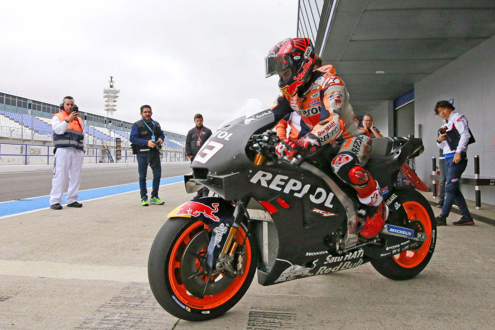 Segundo día de entrenamientos de MotoGP en Jerez