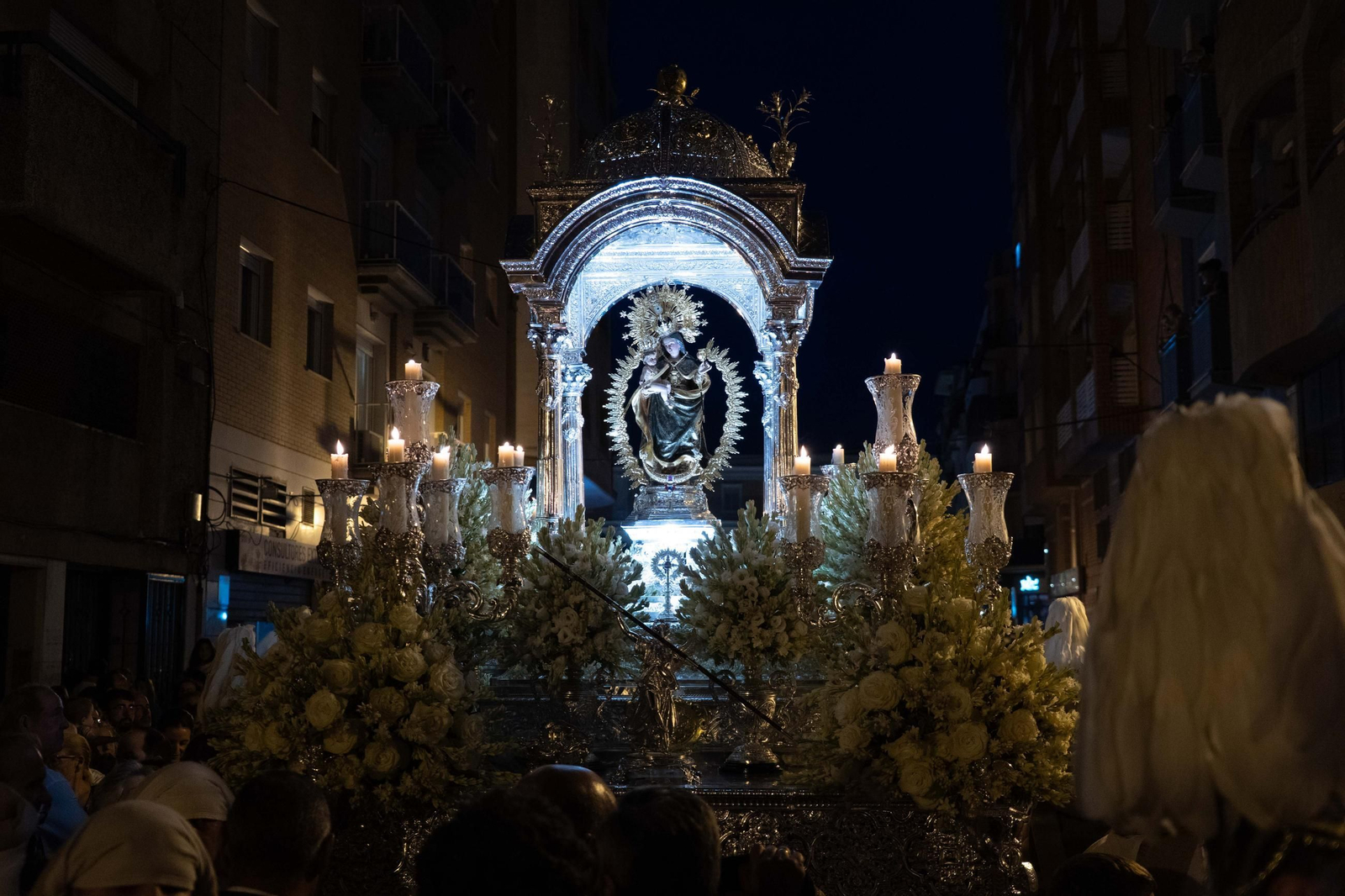 Imágenes del traslado de Nuestra Señora de la Cinta a la Parroquia Mayor de San Pedro