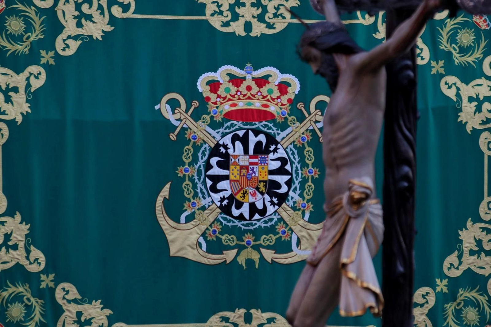 Vera+Cruz en el Jueves Santo de Málaga, en imágenes