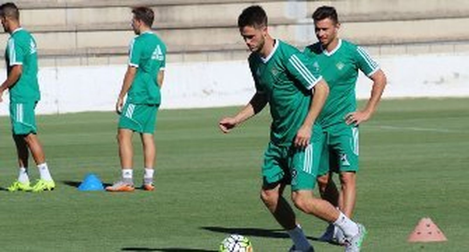 Van Wolfswinkel se recupera de una gastritis