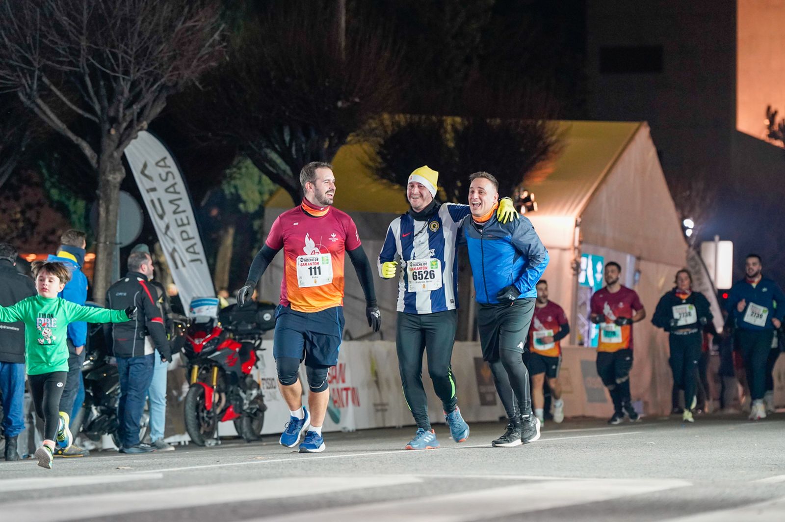 En imágenes: búscate en tu llegada a meta de la Carrera de San Antón 2026 (4)