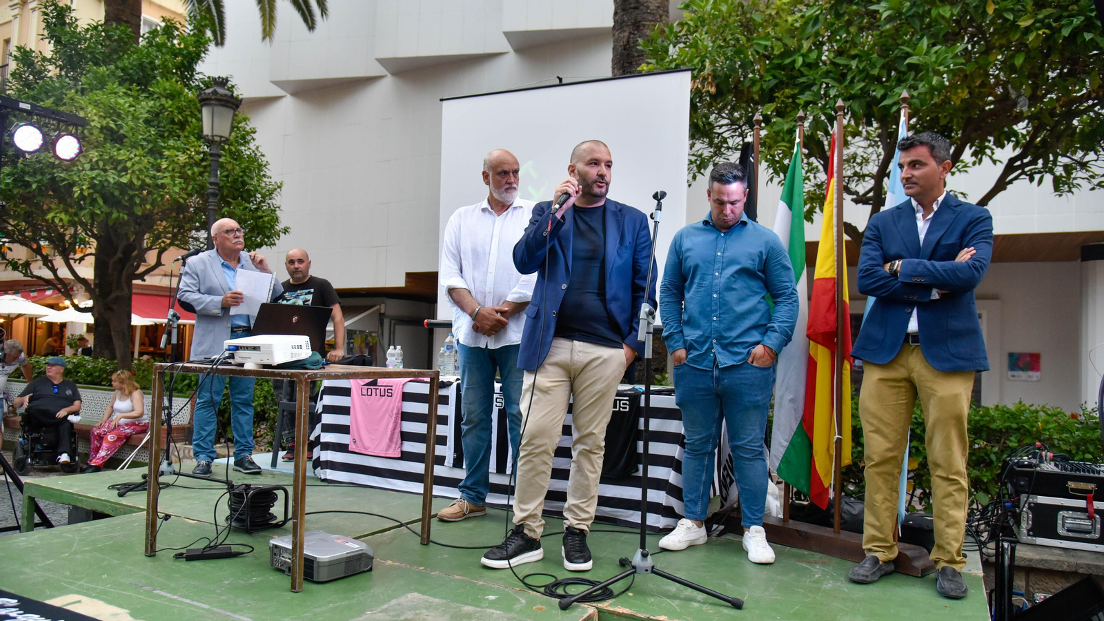 Las fotos de la campaña de abonos de La Balona