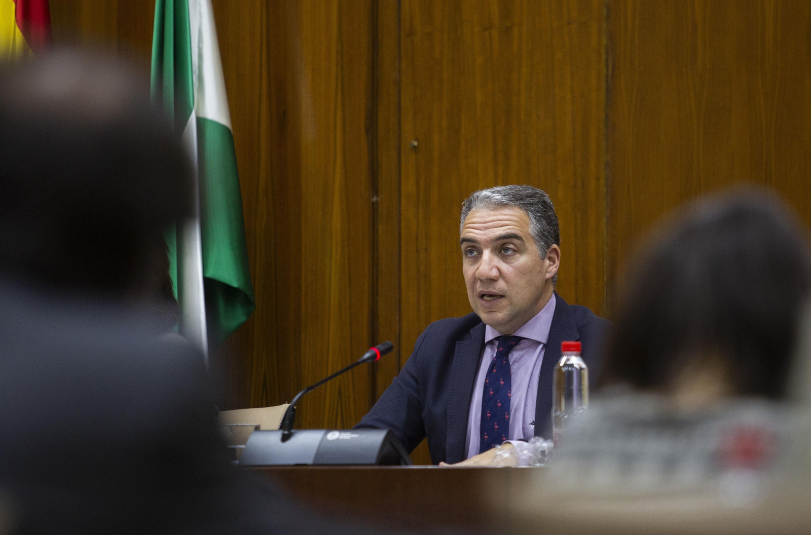 Elías Bendodo, en la Comisión de Presidencia del Parlamento. Elías Bendodo, en la Comisión de Presidencia del Parlamento.
