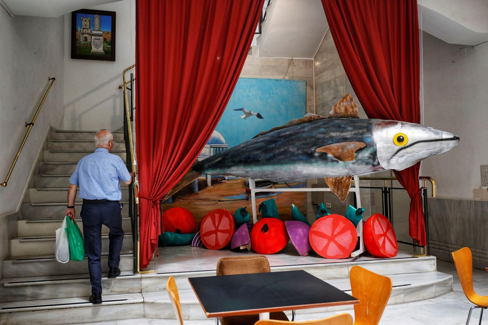 La caballa que será protagonista en su entierro, elaborada en el centro de día de la calle Zaragoza.