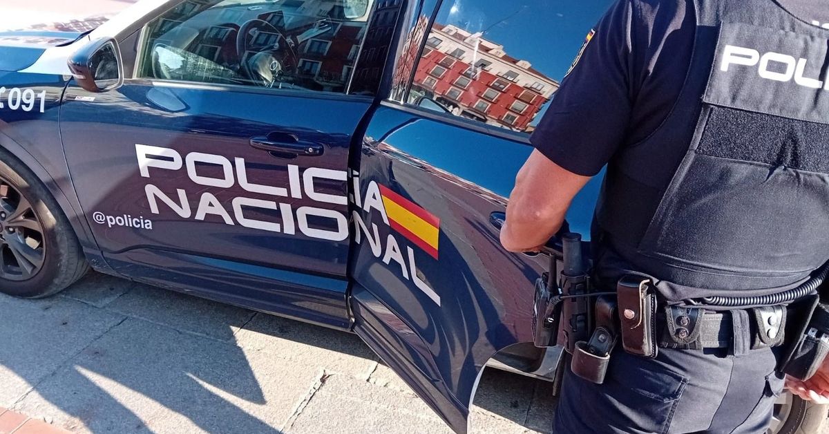 Un hombre dispara contra la casa de su expareja en Alcalá de Guadaíra
