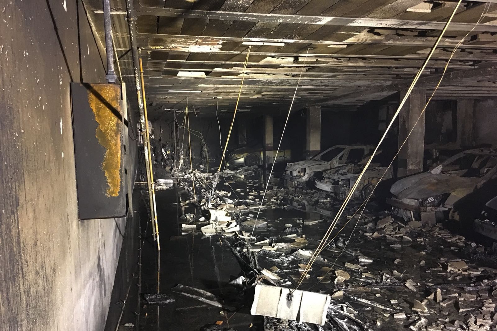 El estado en el que quedó el garaje, en una imagen facilitada por el Ayuntamiento.