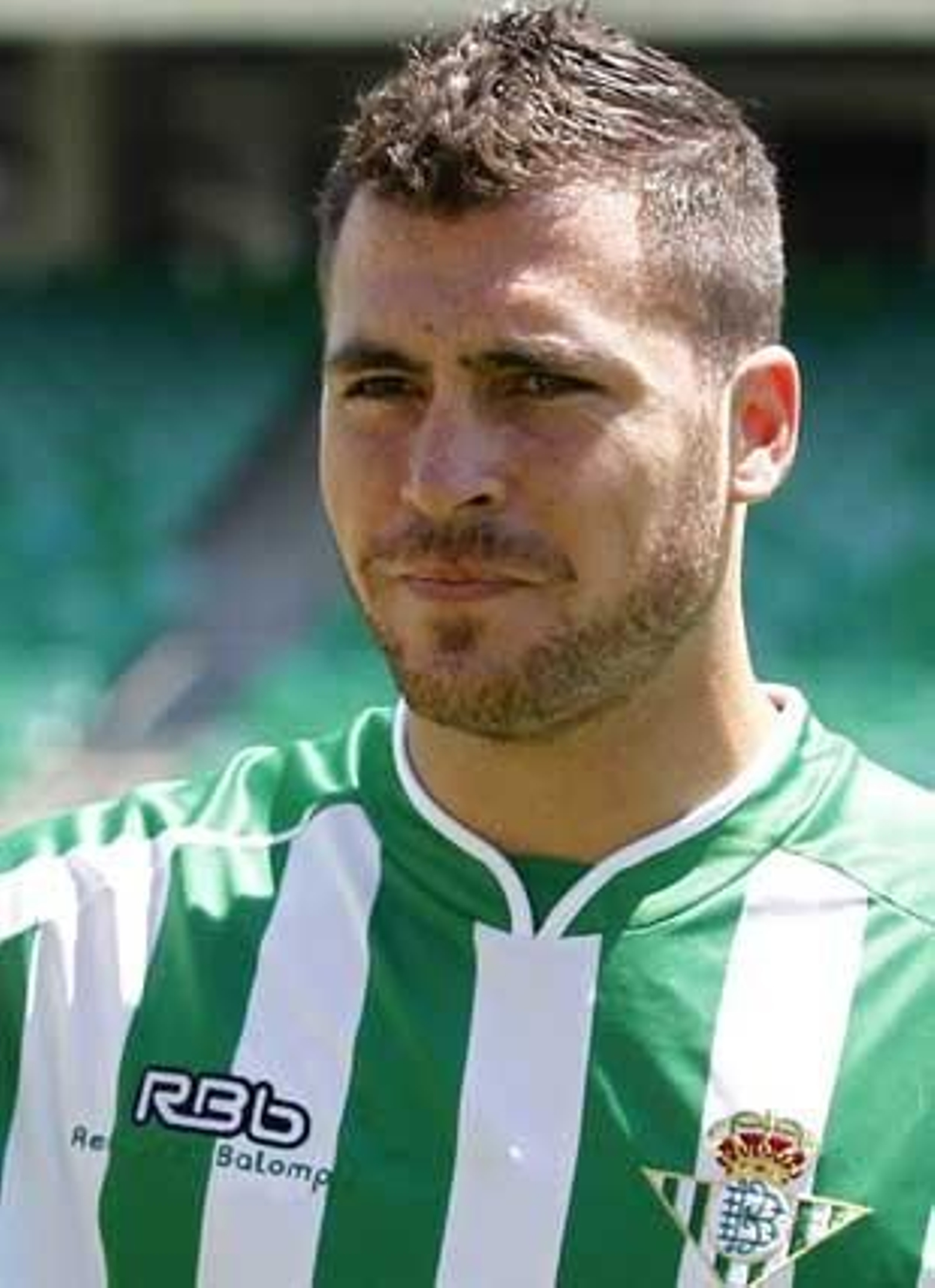 Chica (defensa)
Edad:26
Temp. en el club:1ª
Goles en 10-11:0
Contraro hasta:2014

Foto: D.S.