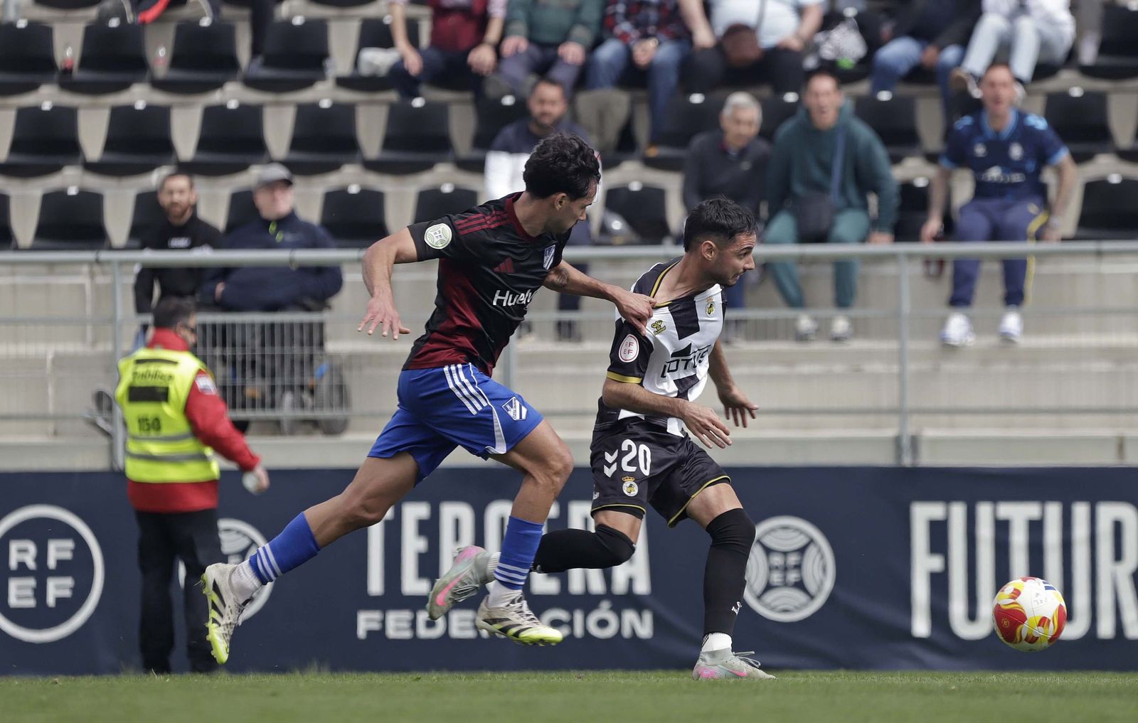 Las mejores fotos del Balona - Atlético Onubense de Tercera Federación