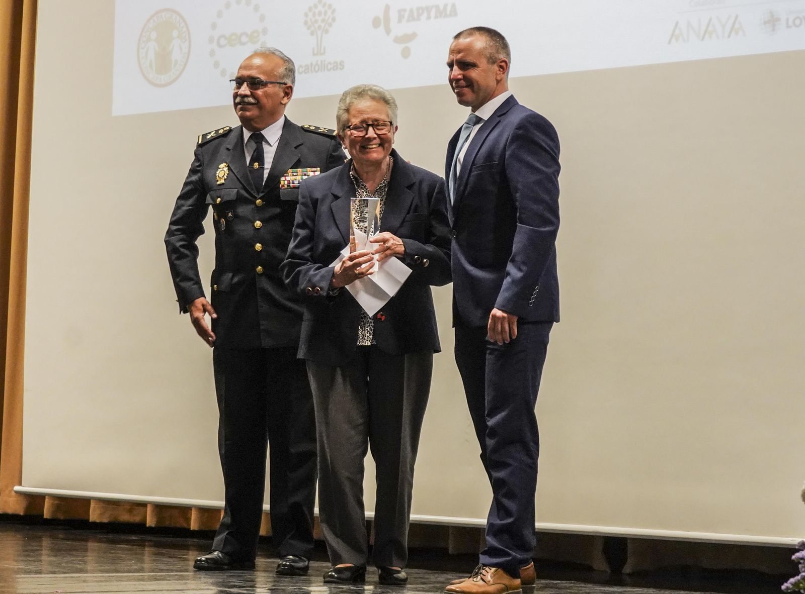 Las mejores imágenes de los 'Premios Granada por la Educación'