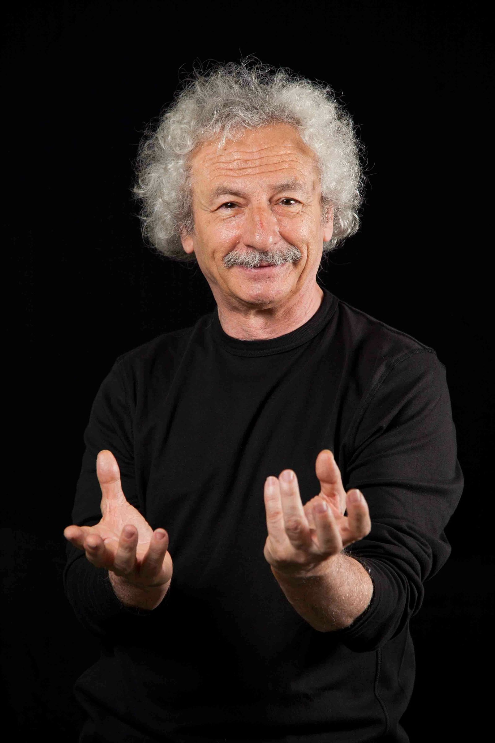 El Brujo, que versiona a Esquilo en el auditorio Cartuja Center,