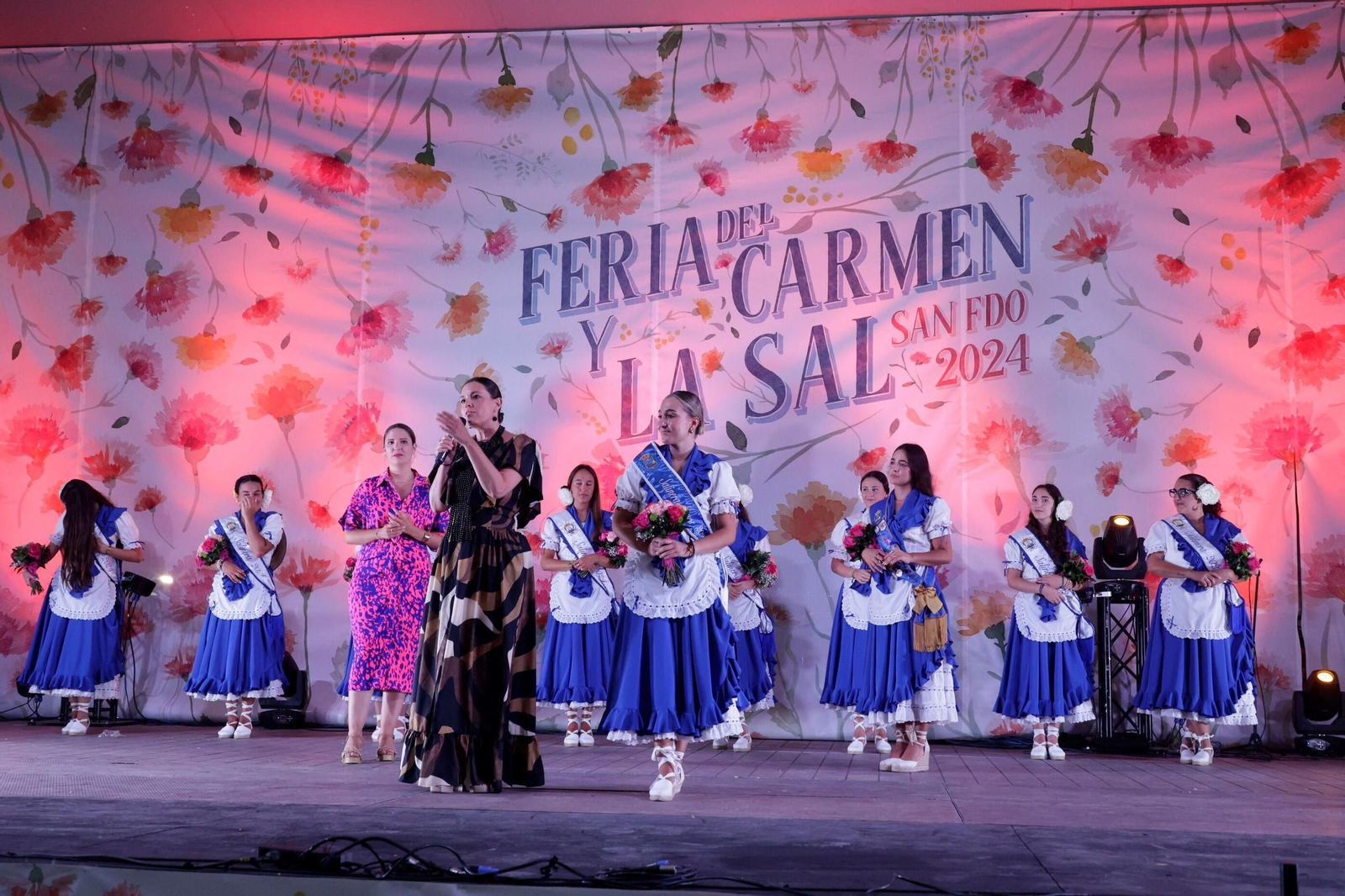 Las imágenes de la primera noche de la Feria del Carmen y de la Sal en San Fernando Las imágenes de la primera noche de la Feria del Carmen y de la Sal en San Fernando