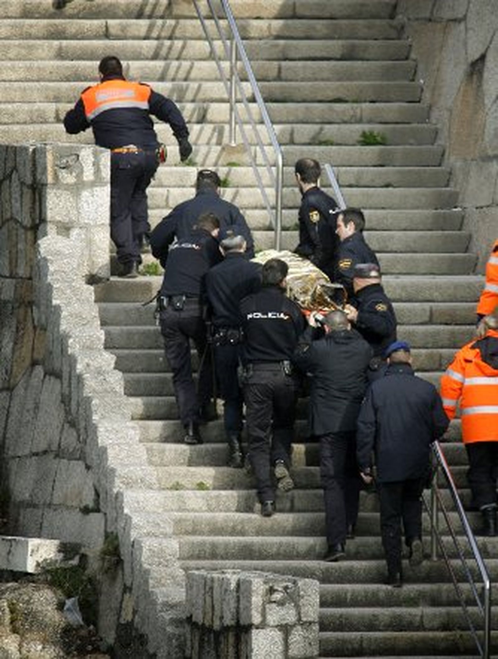 Localizan el cadáver del tercer policía desaparecido en La Coruña