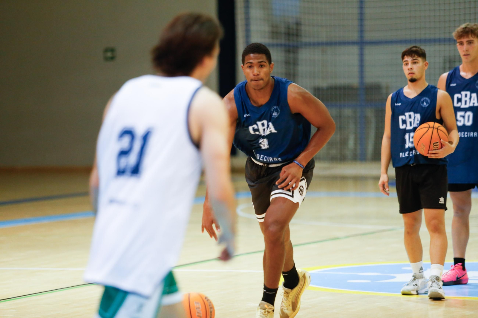Las fotos del primer entrenamiento de pretemporada del Club Baloncesto Algeciras