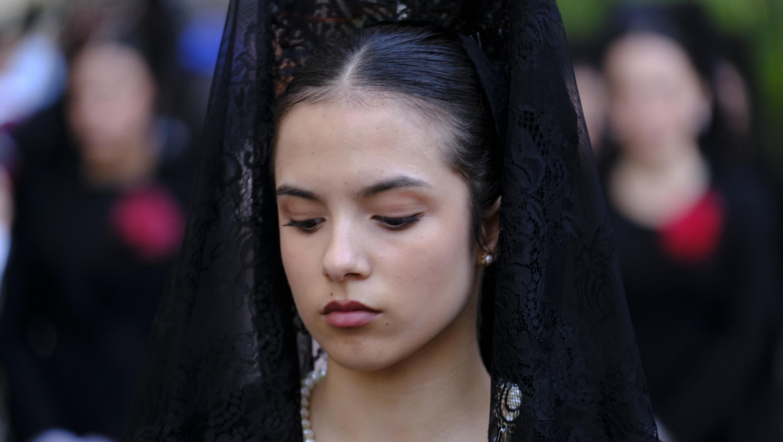 Coronación desaría al viento en su estación de Penitencia