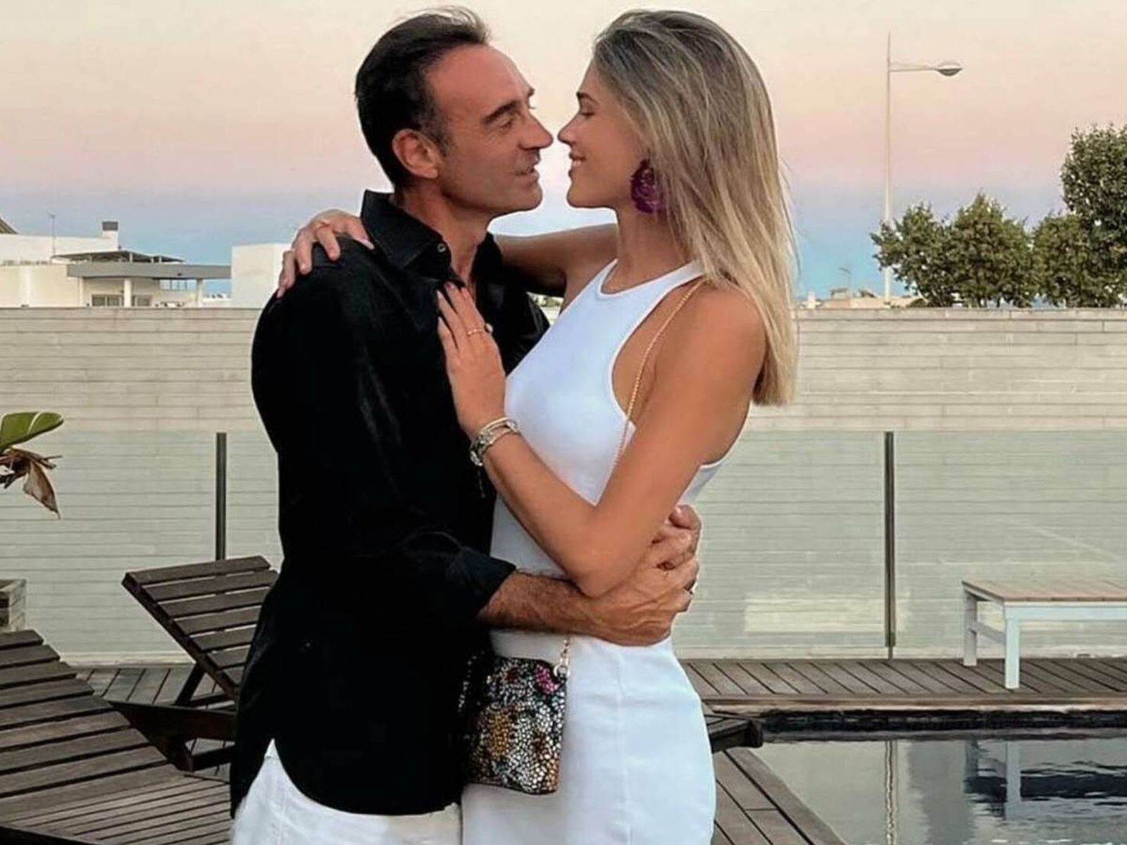 Enrique Ponce y Ana Soria se darán el 'sí quiero' en 2025.