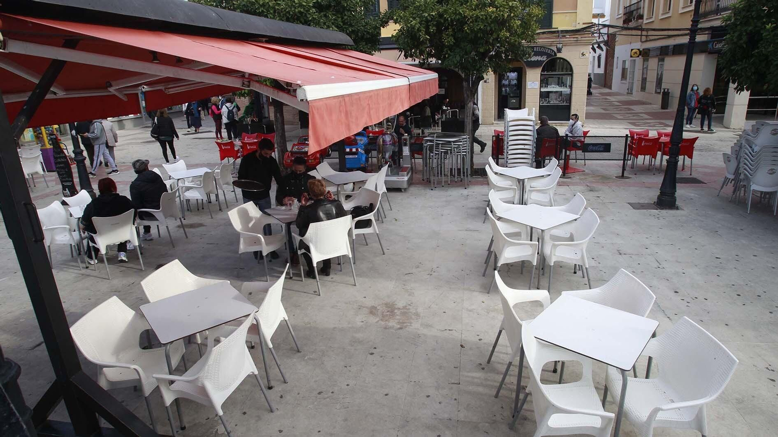 Apertura del comercio no esencial y los bares de Los Barrios