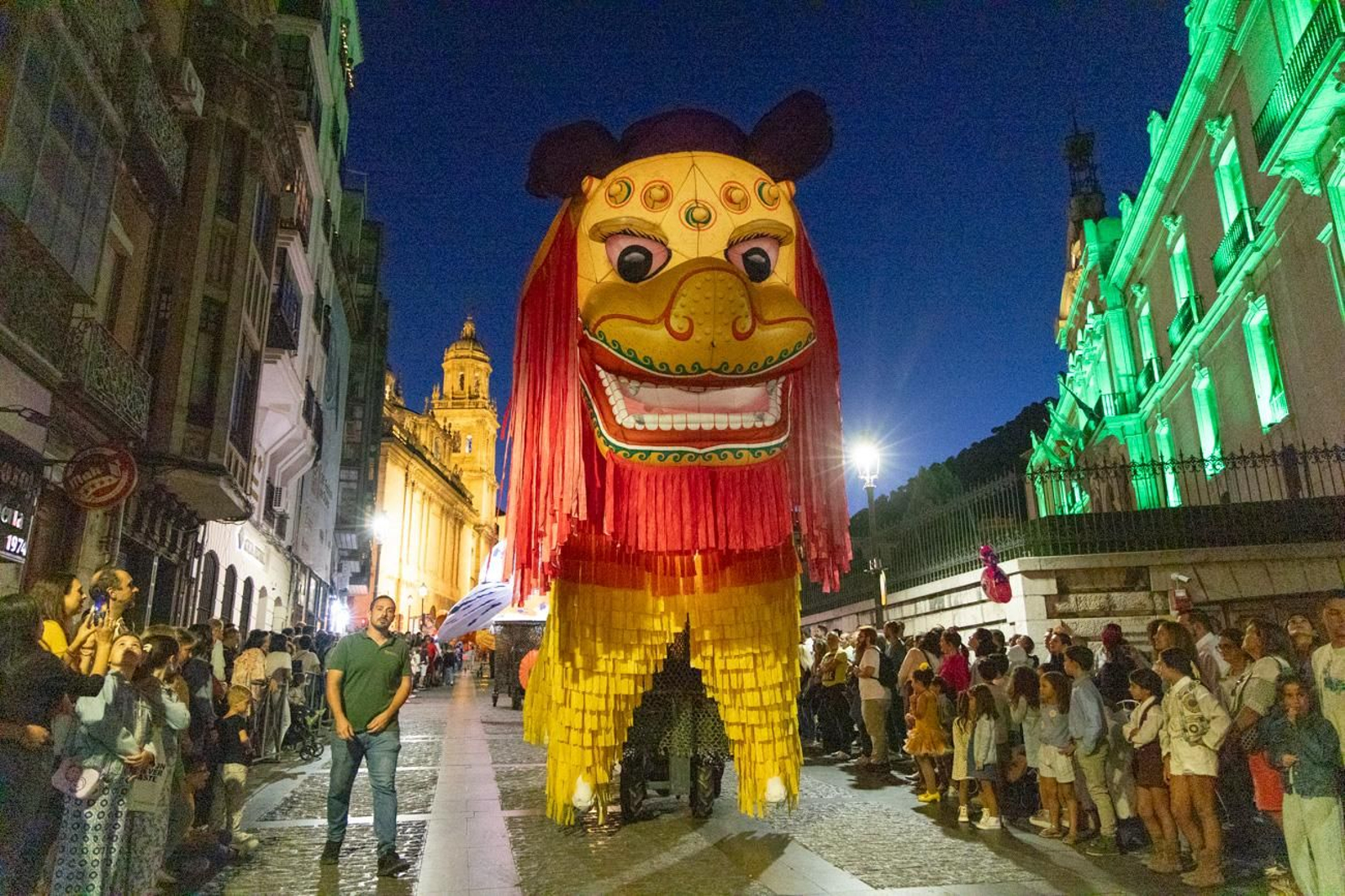 Pregón de David Uclés y cabalgata por la Feria de San Lucas