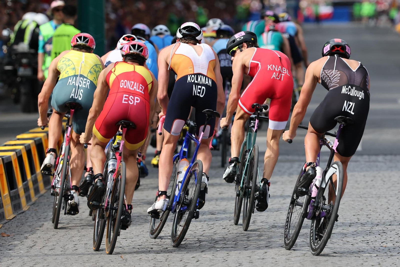Memorable diploma olímpico de Alberto González, 8º en París