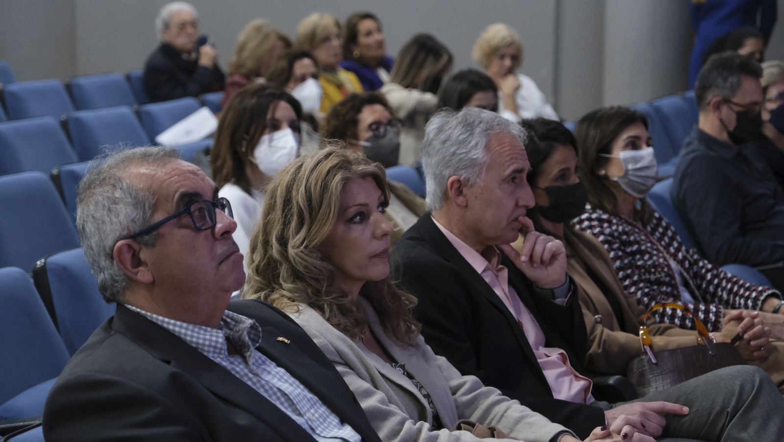 Imágenes del Diario de los Libros, con el escritor Álvaro Espina. Almería.