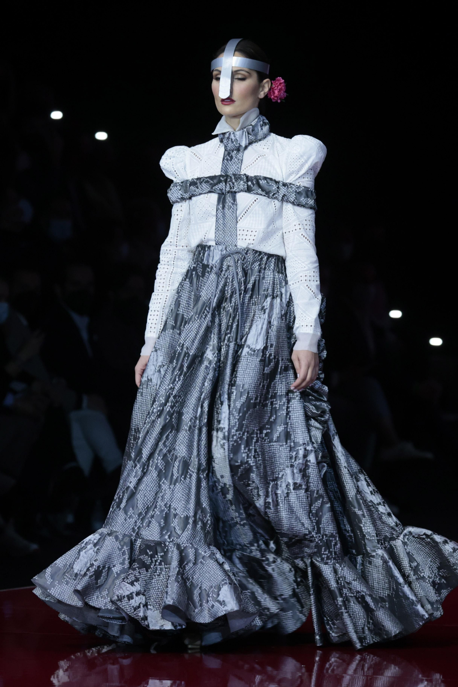 El desfile de José Raposo  en SIMOF 2022, todas las fotos