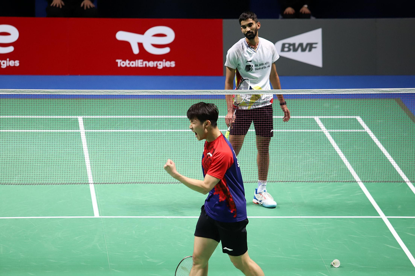 Huelva 2021: final masculina KIDAMBI Srikanth-LOH Kean Yew. Mundial de Bádminton Huelva´21